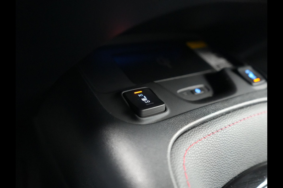Toyota Corolla 2.0 Hybrid Executive 184pk Dealer O.H | Adaptive Cruise | Head Up | Camera | Sportstoelen Verwarmd | Keyless | Apple Carplay | Navigatie | Blis | DAB |