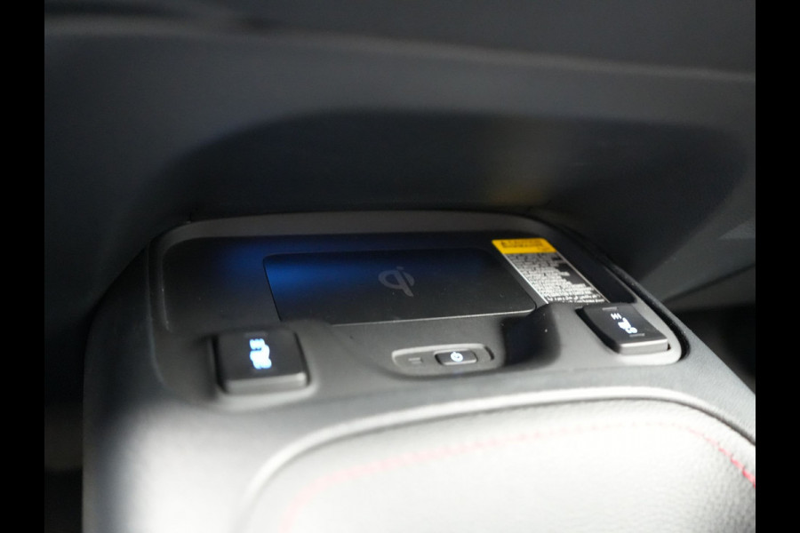 Toyota Corolla 2.0 Hybrid Executive 184pk Dealer O.H | Adaptive Cruise | Head Up | Camera | Sportstoelen Verwarmd | Keyless | Apple Carplay | Navigatie | Blis | DAB |