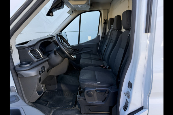 Ford E-Transit 68kWh 184PK L2H2 317km WLTP 96,1% (SOH) BEV Snelladen Camera Cruise control Climate control Carplay Navigatie Parkeersensoren