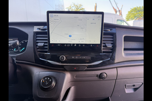 Ford E-Transit 68kWh 184PK L2H2 317km WLTP 96,1% (SOH) BEV Snelladen Camera Cruise control Climate control Carplay Navigatie Parkeersensoren