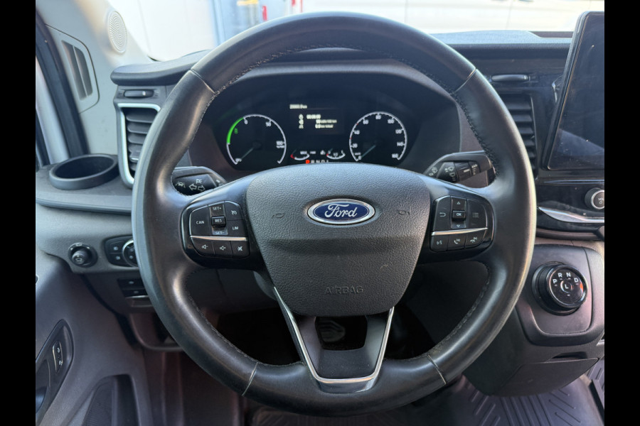Ford E-Transit 68kWh 184PK L2H2 317km WLTP 96,1% (SOH) BEV Snelladen Camera Cruise control Climate control Carplay Navigatie Parkeersensoren