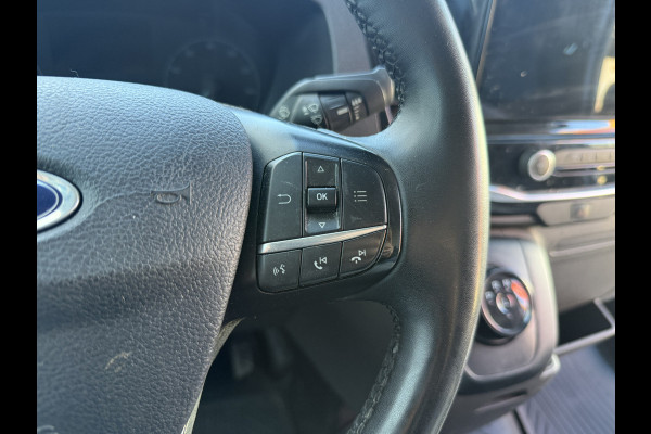 Ford E-Transit 68kWh 184PK L2H2 317km WLTP 96,1% (SOH) BEV Snelladen Camera Cruise control Climate control Carplay Navigatie Parkeersensoren