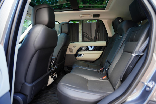 Land Rover Range Rover 3.0 SDV6 HSE Panoramadak / Meridian / Elek. Trekhaak