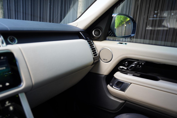 Land Rover Range Rover 3.0 SDV6 HSE Panoramadak / Meridian / Elek. Trekhaak
