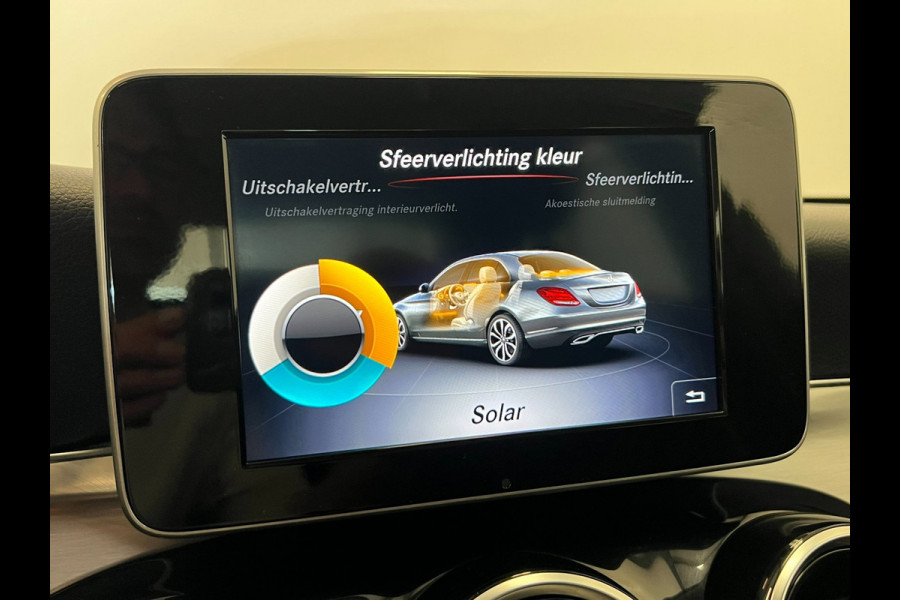 Mercedes-Benz C-Klasse 180 / Camera / Trekhaak / Stoelverwarming