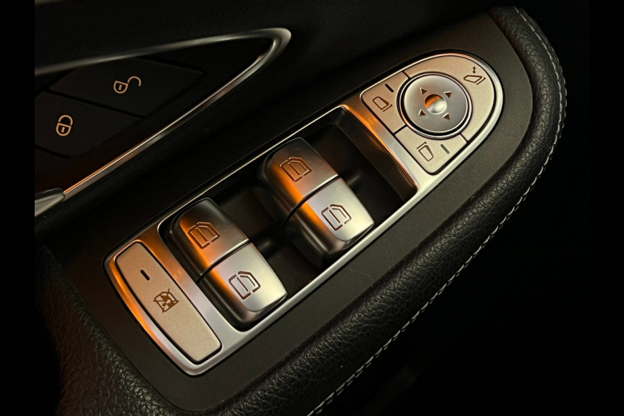 Mercedes-Benz C-Klasse 180 / Camera / Trekhaak / Stoelverwarming
