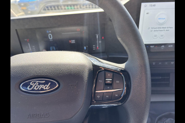 Ford Transit Custom 320 2.0 TDCI L2H1 Trend | 33.700 KM | Trekhaak | Winterpack | Achteruitrijcamera | Adaptieve Cruise Control |