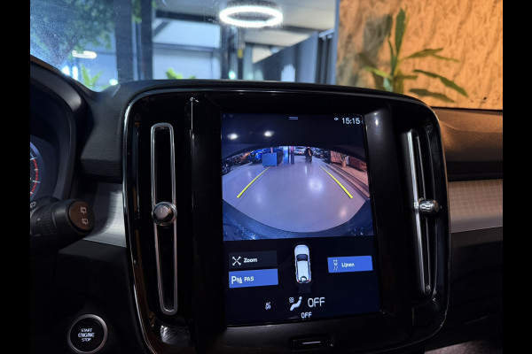 Volvo XC40 1.5 T3 Momentum Pro Automaat | Camera | ACC | CarPlay | LED | Stoelverwarming