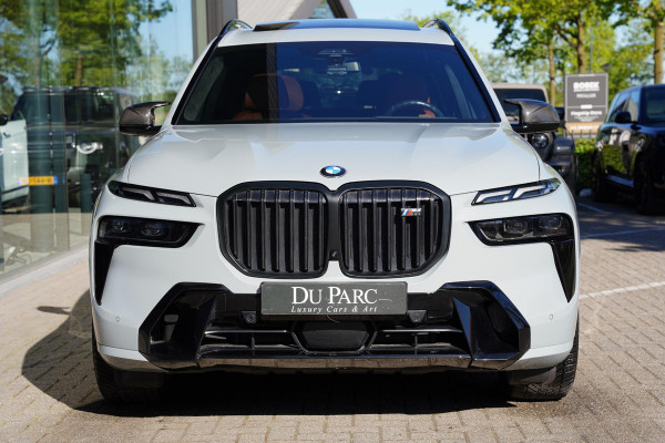 BMW X7 60 I X DRIVE 6 P / Individual / Sky Lounge / BTW