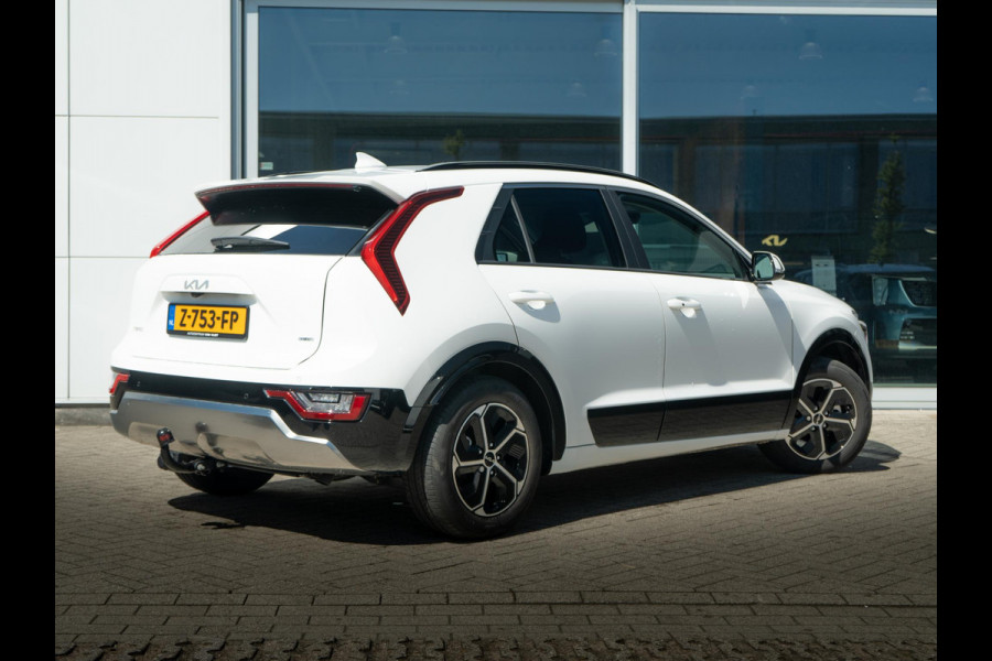 Kia Niro 1.6 GDi Hybrid DynamicPlusLine | Schuif/kantel dak| Stoel en stuurverwarming | Navigatie | Achteruitrijcamera |