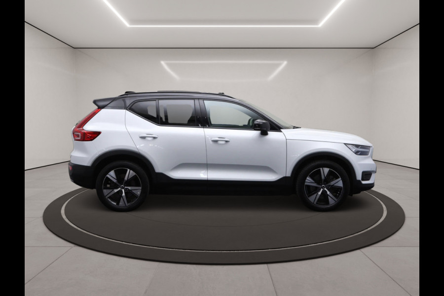 Volvo XC40 Recharge P8 AWD 408 PK R-Design, Panoramadak, Winterpakket, H/K Sound, 360 Camera