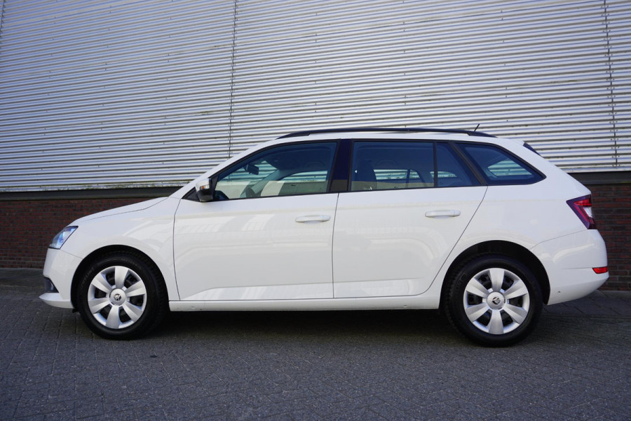 Škoda Fabia Combi 1.0 TSI Ambition Automaat/Navigatie/Nette Auto/ Goed onderhouden!