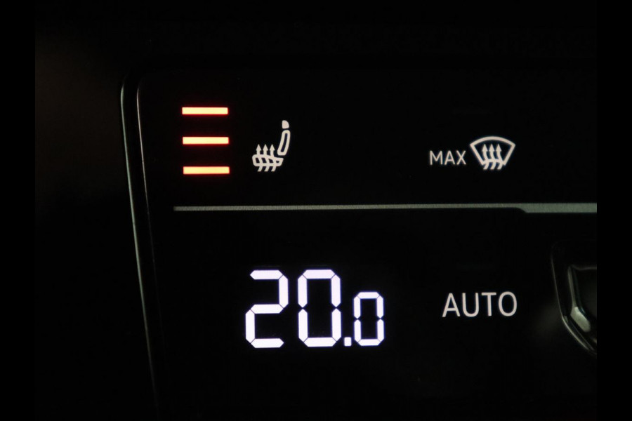 Volkswagen Passat 1.4 TSI PHEV GTE | SOH 94% | Stoelverwarming | Massage | Camera | Adaptive cruise | Matrix LED | Carplay | Navigatie | parkeerhulp | Climate control | Plug In