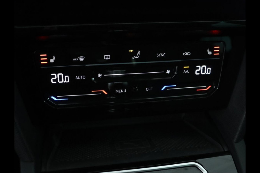 Volkswagen Passat 1.4 TSI PHEV GTE | SOH 94% | Stoelverwarming | Massage | Camera | Adaptive cruise | Matrix LED | Carplay | Navigatie | parkeerhulp | Climate control | Plug In