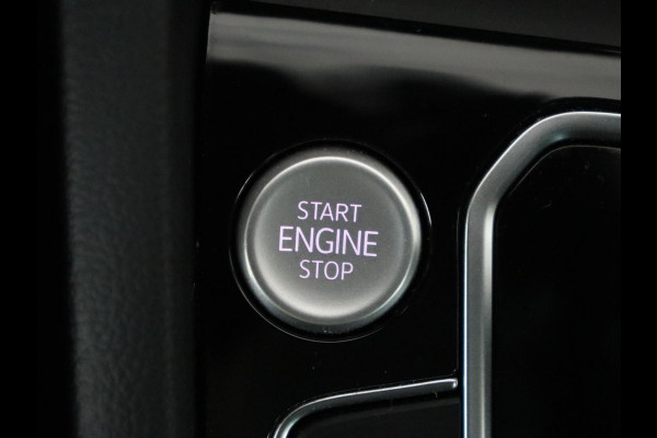 Volkswagen Passat 1.4 TSI PHEV GTE | SOH 94% | Stoelverwarming | Massage | Camera | Adaptive cruise | Matrix LED | Carplay | Navigatie | parkeerhulp | Climate control | Plug In
