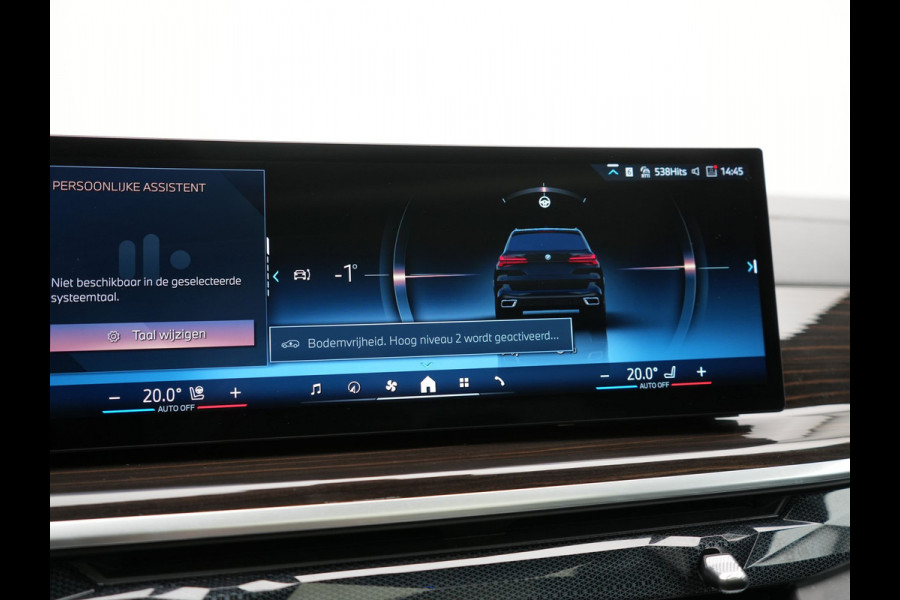 BMW X5 xDrive50e M Sport PHEV 490pk Dealer O.H. | Panodak Sky Lounge | Luchtvering | Head Up | 360 Camera | Harman / Kardon | Nappa Lederen Comfortstoelen Memory & Verwarmd | Carbon Schwarz | Apple Carplay | Keyless | Blis | 22"L.M | Plug In Hybrid |