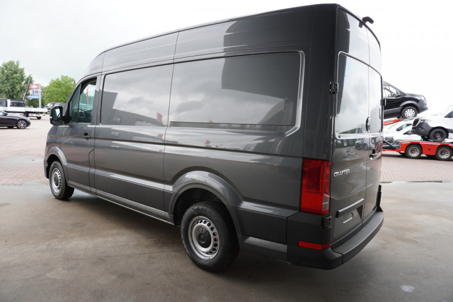 Volkswagen Crafter 35 2.0 TDI 141 PK L3H3 Automaat Nr. V042 | Airco | Cruise | Navi | Betimmering