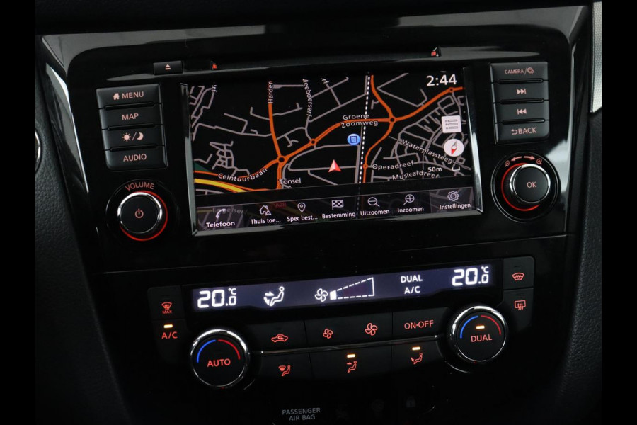 Nissan QASHQAI 1.3 DIG-T Business Edition | Panoramadak | Stoelverwarming | Trekhaak | Adaptive cruise | Leder | 360 Camera | Carplay | Keyless | Navigatie | Full LED | Side Assist | Elektrische stoelen