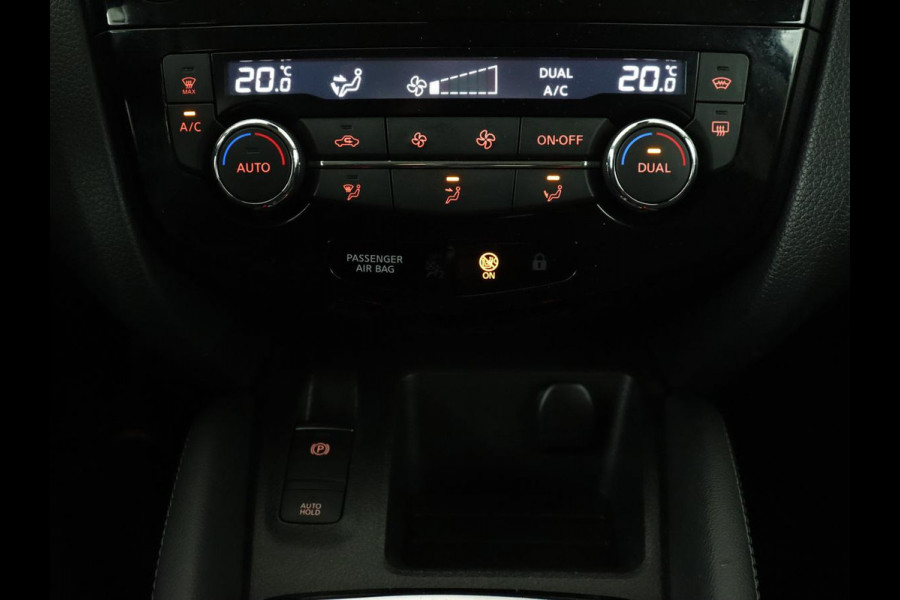 Nissan QASHQAI 1.3 DIG-T Business Edition | Panoramadak | Stoelverwarming | Trekhaak | Adaptive cruise | Leder | 360 Camera | Carplay | Keyless | Navigatie | Full LED | Side Assist | Elektrische stoelen
