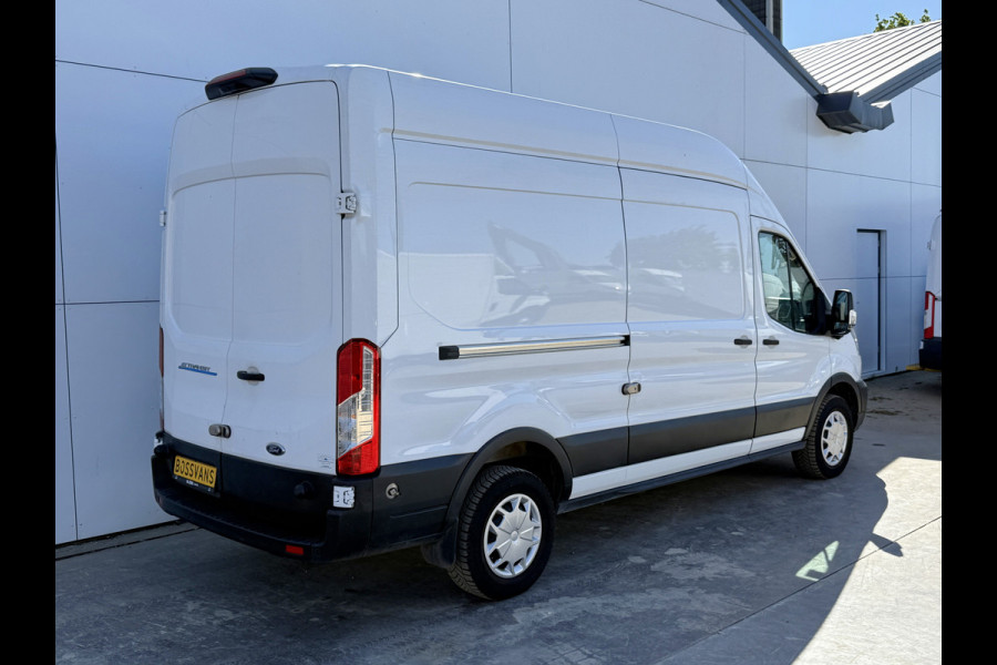Ford E-Transit 68kWh 184PK L3H3 317km WLTP 96,3% (SOH) BEV Snelladen Camera Cruise control Climate control Carplay Navigatie Laadkabel Parkeersensoren