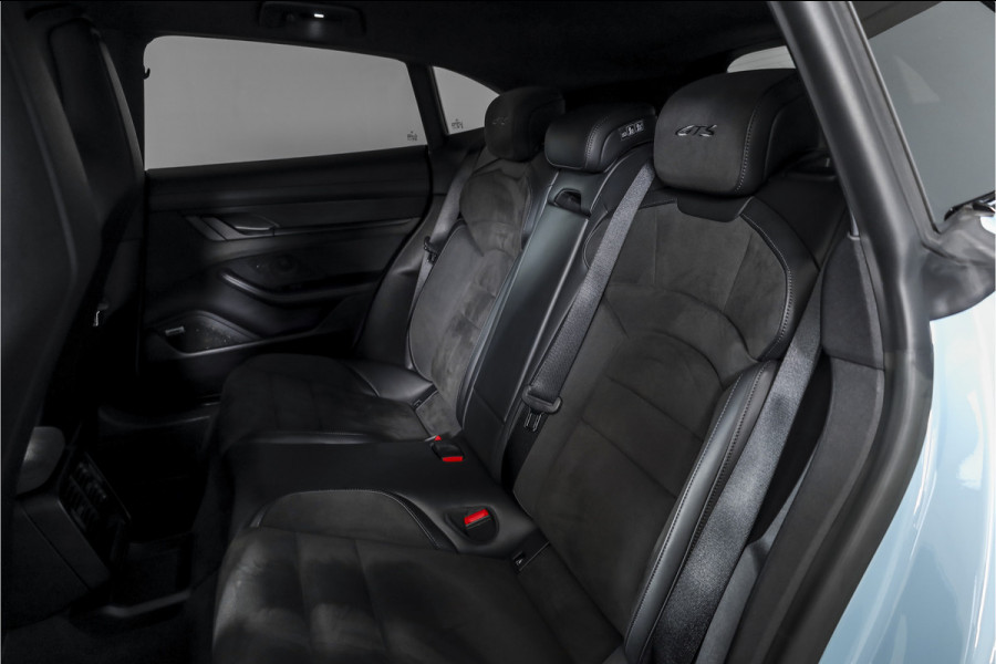 Porsche Taycan Sport Turismo GTS 93 kWh | SOH 95% | Sport Chrono | Pano | Luchtvering | Bose | ACC | 360 Camera | Stoel-+Stuuverw. | RS Spyder velgen 21" |