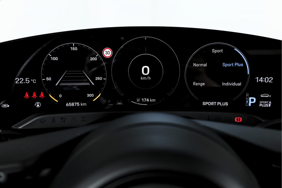 Porsche Taycan Sport Turismo GTS 93 kWh | SOH 95% | Sport Chrono | Pano | Luchtvering | Bose | ACC | 360 Camera | Stoel-+Stuuverw. | RS Spyder velgen 21" |