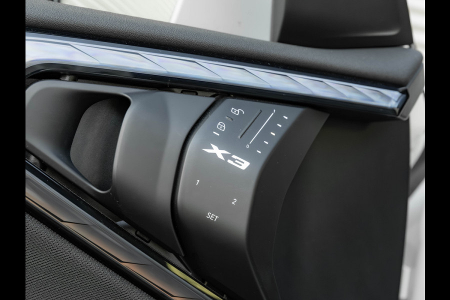 BMW X3 30e xDrive - Trekhaak - Active Cruise - Head-up - 360° Camera