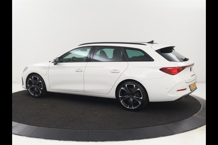 CUPRA Leon 1.4 eHybrid VZ | SOH 90,7% | 245pk | Stoelverwarming | Adaptive cruise | Camera | Carplay | Navigatie | Sfeerverlichting | Full LED | Sportstoelen | Keyless | PHEV | Plug In