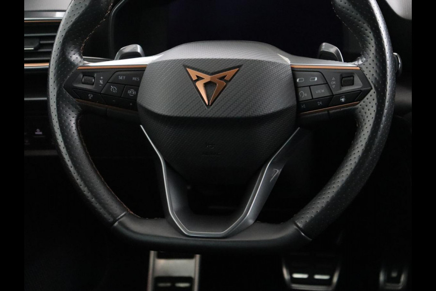 CUPRA Leon 1.4 eHybrid VZ | SOH 90,7% | 245pk | Stoelverwarming | Adaptive cruise | Camera | Carplay | Navigatie | Sfeerverlichting | Full LED | Sportstoelen | Keyless | PHEV | Plug In