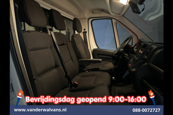 Opel Movano 2.2D 141pk Bakwagen Laadklep Euro6 Airco | Camera | Cruisecontrol | 1046kg Laadvermogen Bijrijdersbank