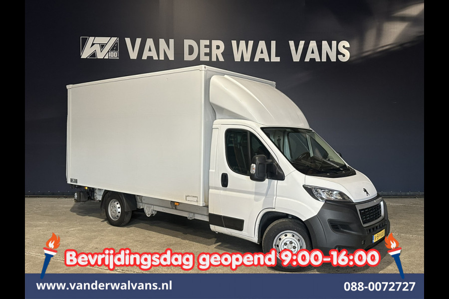 Peugeot Boxer 2.2 BlueHDi 141pk Bakwagen 428cm Lang Laadklep Euro6 Airco | Camera | 1085kg laadvermogen Bijrijdersbank
