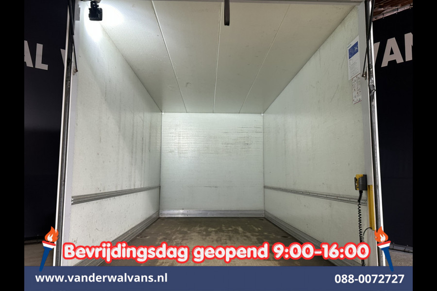 Peugeot Boxer 2.2 BlueHDi 141pk Bakwagen 428cm Lang Laadklep Euro6 Airco | Camera | 1085kg laadvermogen Bijrijdersbank
