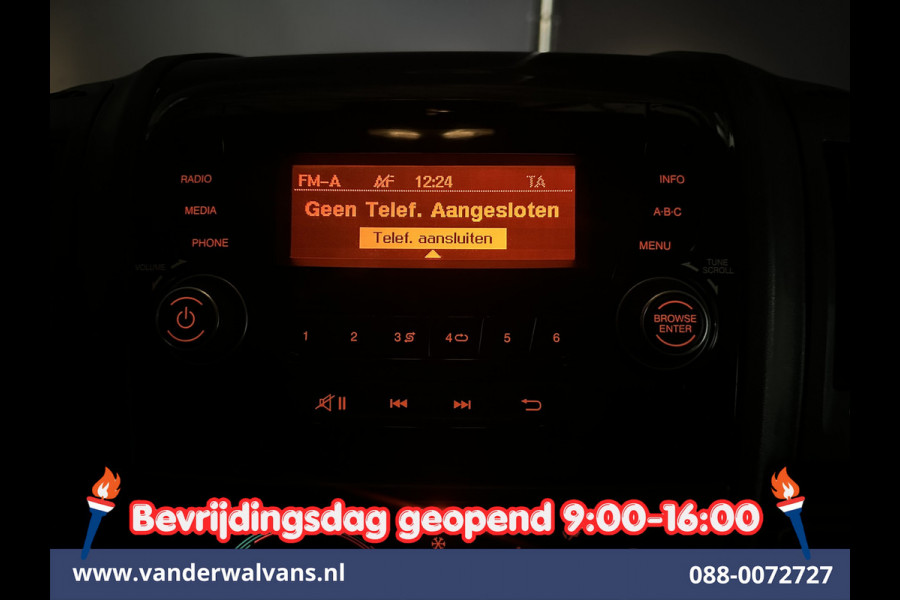 Peugeot Boxer 2.2 BlueHDi 141pk Bakwagen 428cm Lang Laadklep Euro6 Airco | Camera | 1085kg laadvermogen Bijrijdersbank