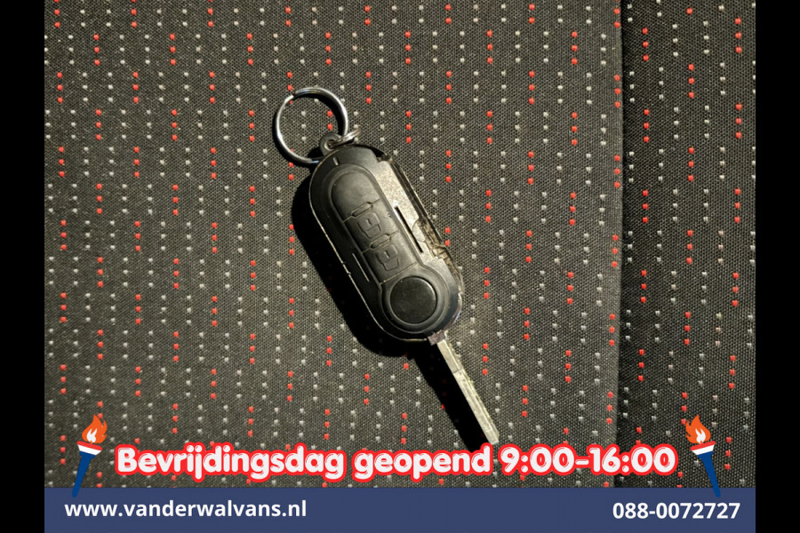 Peugeot Boxer 2.2 BlueHDi 141pk Bakwagen 436cm Lang Laadklep Euro6 Airco | Cruisecontrol | 1055kg laadvermogen Bijrijdersbank