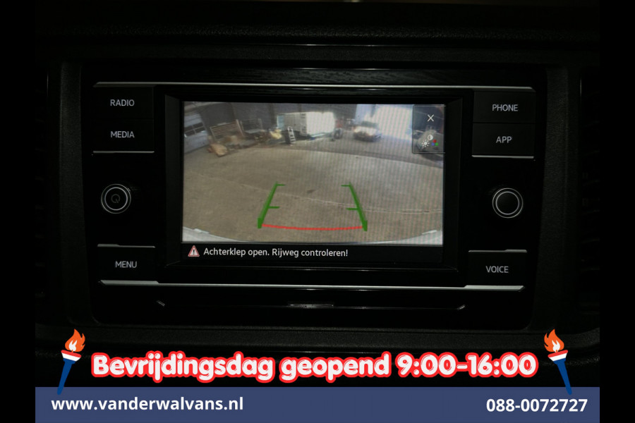 Volkswagen Crafter 2.0 TDI 140pk L3H3 L2H2 Euro6 Airco | Camera | Apple carplay | Android auto bijrijdersbank, 3000kg trekvermogen