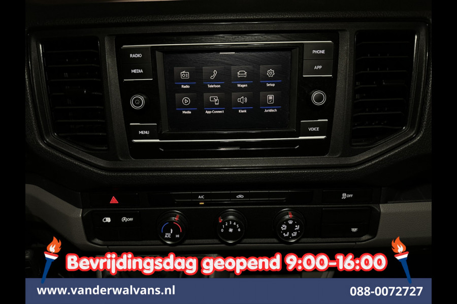 Volkswagen Crafter 2.0 TDI 140pk L3H3 L2H2 Euro6 Airco | Camera | Apple carplay | Android auto bijrijdersbank, 3000kg trekvermogen