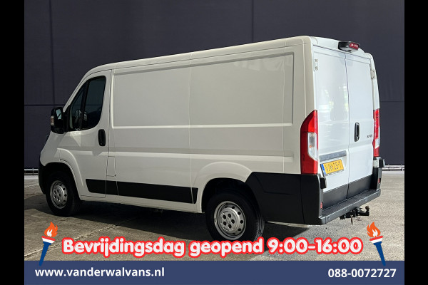 Peugeot Boxer 2.2 BlueHDi 120pk L1H1 Euro6 Airco | Camera | Navigatie | Trekhaak | Cruisecontrol Parkeersensoren, Bijrijdersbank