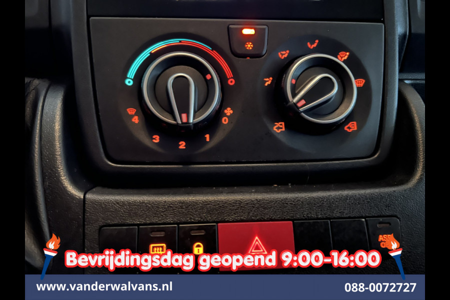 Peugeot Boxer 2.2 BlueHDi 120pk L1H1 Euro6 Airco | Camera | Navigatie | Trekhaak | Cruisecontrol Parkeersensoren, Bijrijdersbank