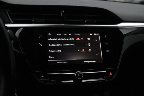Opel Corsa 1.2 GS Line, Carplay, Stoelverwarming, LED, 17" LM