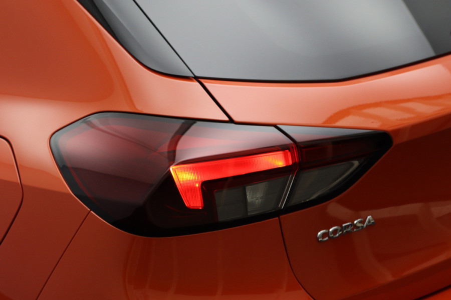 Opel Corsa 1.2 GS Line, Carplay, Stoelverwarming, LED, 17" LM