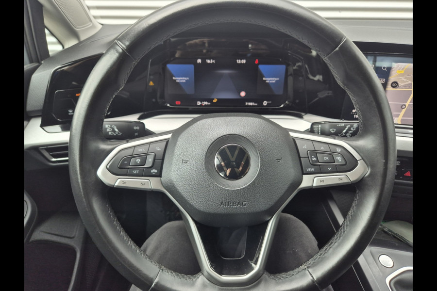 Volkswagen Golf 1.5 TSI Life,Navigatie,Android/Carplay,Lm 18 Inch,Parksensoren,stoelverwarming