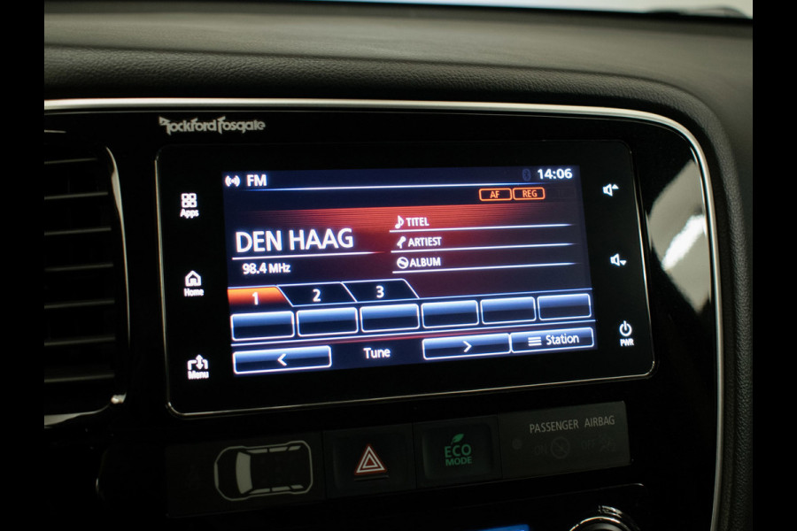 Mitsubishi Outlander 2.0 Instyle Sport (APPLE CARPLAY,NAVI,CAMERA,360 VIEW,STOEL/STUUR VERWARMING,CLIMATE,CRUISE,LM VELGEN)