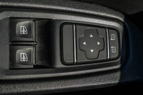 Renault Trafic 2.0 dCi 130 L2H1 | 3-Zits | LED | Cruise | Airco
