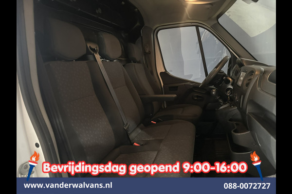 Opel Movano 2.3 CDTI 146pk L2H2 Euro6 Airco | Imperiaal | Navigatie | Camera | Cruisecontrol | 2500kg Trekhaak Parkeersensoren, Trap, Bijrijdersbank