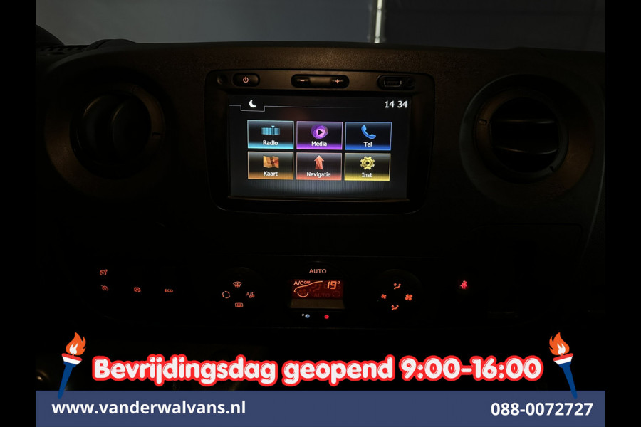 Opel Movano 2.3 CDTI 146pk L2H2 Euro6 Airco | Imperiaal | Navigatie | Camera | Cruisecontrol | 2500kg Trekhaak Parkeersensoren, Trap, Bijrijdersbank