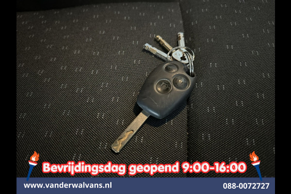 Opel Movano 2.3 CDTI 146pk L2H2 Euro6 Airco | Imperiaal | Navigatie | Camera | Cruisecontrol | 2500kg Trekhaak Parkeersensoren, Trap, Bijrijdersbank