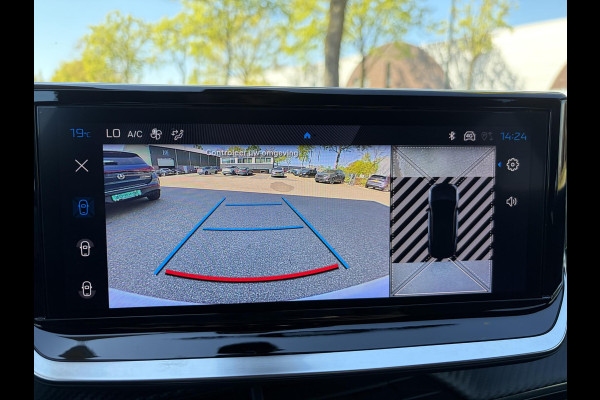 Peugeot e-2008 GT WARMTEPOMP| SOH 96% | ACHTERUITRIJCAMERA| RIJSTROOK-ASSISTENT| APPLE CARPLAY/ ANDROID AUTO| FABRIEKSGARANTIE PEUGEOT TOT 01-2027| 19.440KM!|