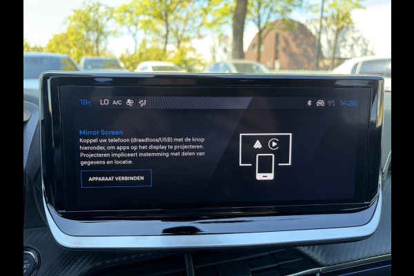 Peugeot e-2008 GT WARMTEPOMP| SOH 96% | ACHTERUITRIJCAMERA| RIJSTROOK-ASSISTENT| APPLE CARPLAY/ ANDROID AUTO| FABRIEKSGARANTIE PEUGEOT TOT 01-2027| 19.440KM!|