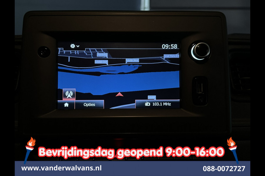 Renault Master 2.3 dCi 146pk Bakwagen 222cm hoog Laadklep Euro6 Airco | Navigatie | Camera | Cruisecontrol Bijrijdersbank