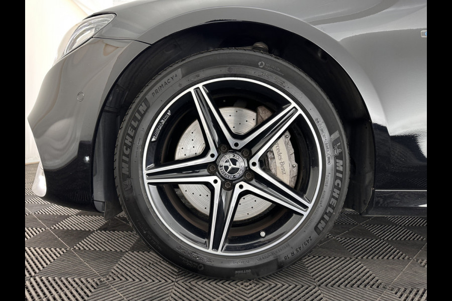Mercedes-Benz E-Klasse 350 e Business Solution AMG Aut. *LEATHER-FABRIC | FULL-LED | AMBIENT-LIGHT | CAMERA | NAVI-FULLMAP | HEATED-SPORTSEATS | PRIVACY-GLASS | SHIFT-PADDLES | ECC | PDC | CRUISE | 18''ALU*